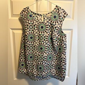 Green/blue pattern sleeveless blouse, size Large Merona brand, only lightly worn
